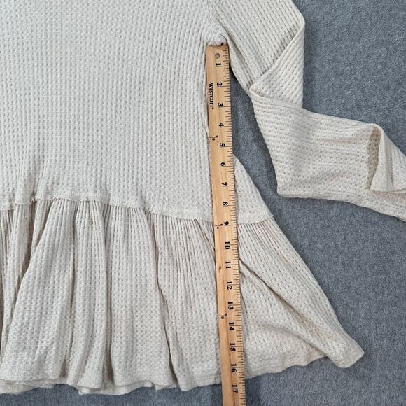 Entro Waffle Knit Peplum Ruffle Hem Tunic Top Women's Small Beige V-Neck - Picture 5 of 8